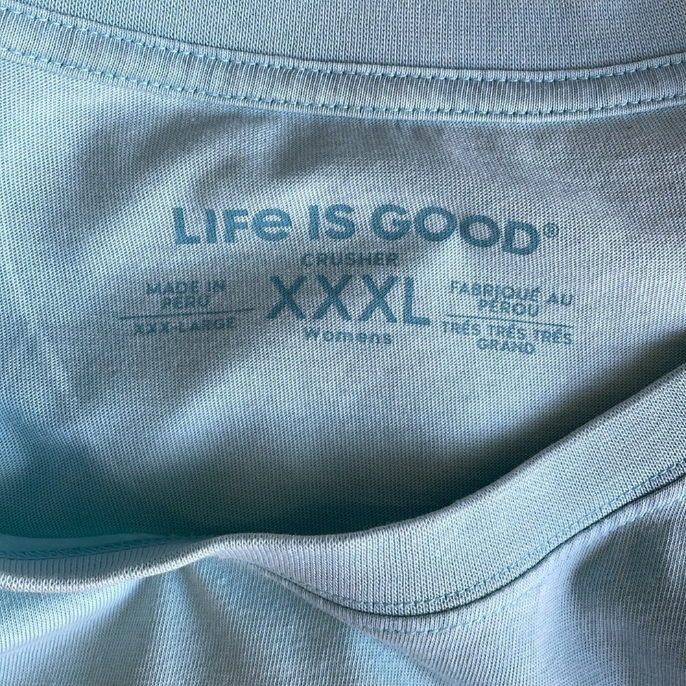 Life Is Good Crusher Heart Tee - Picture 4 of 6